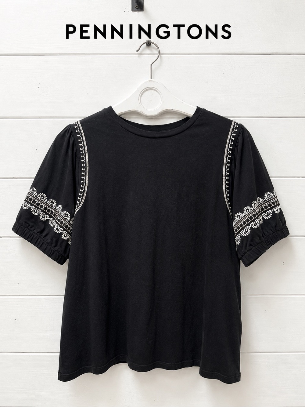 PENNINGTONS Black Embroidered Puff Sleeve Top 1X